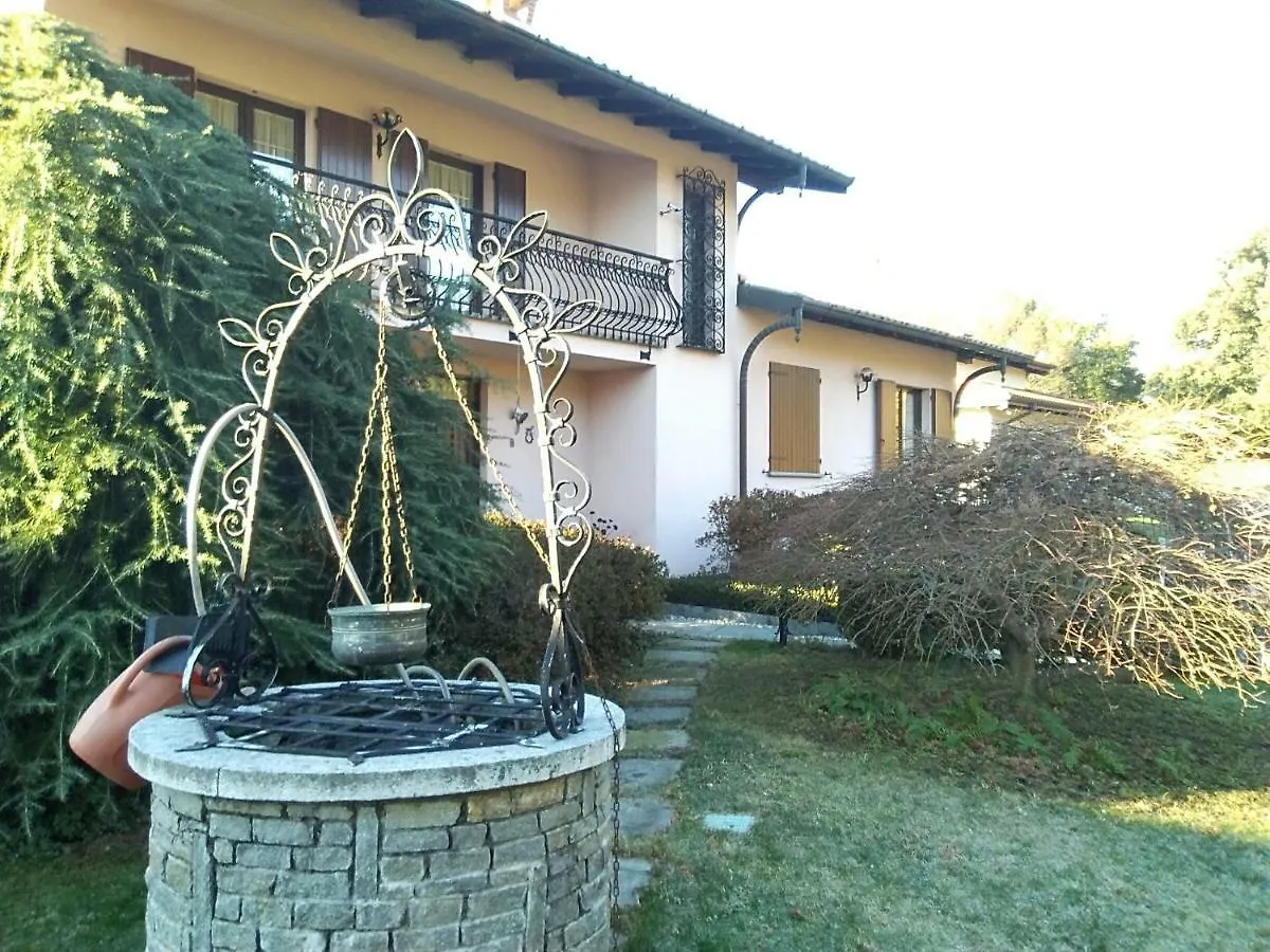 Villa Azalea San Fermo della Battaglia 3*,  Italy